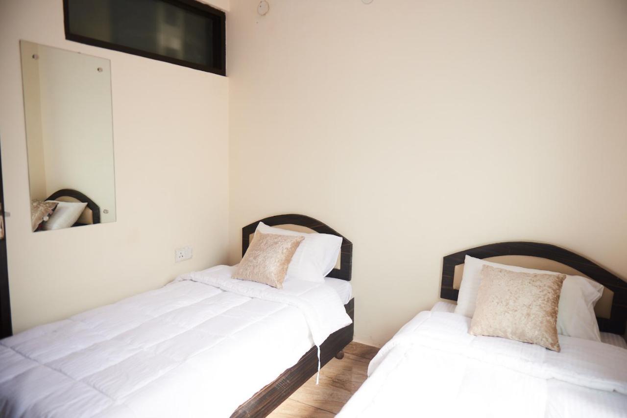Himalayan Hostel นิวเดลี ภายนอก รูปภาพ